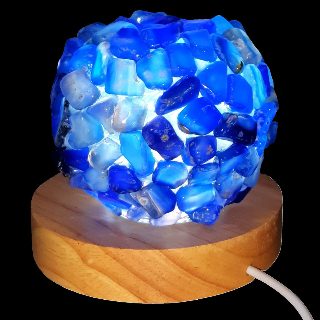 Lampe à LED en pierres roulées d'agate agathe bleue 7 - 8cm diamètre 450 gr env