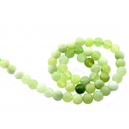 Fil de 46 perles rondes 8mm 8 mm en Jade naturel vert clair translucide